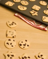 Make Chocolate Chip Shape Cookies